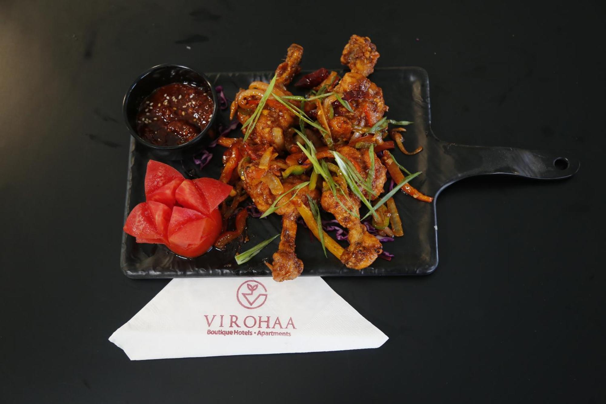Virohaa Garden Hotel Ghaziabad Esterno foto