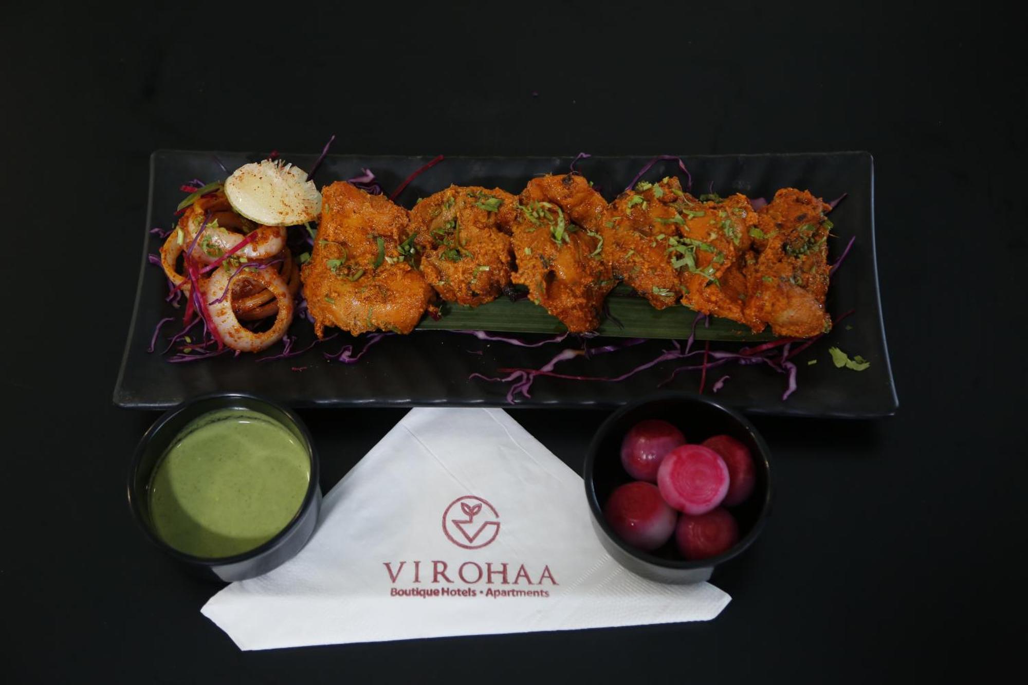 Virohaa Garden Hotel Ghaziabad Esterno foto
